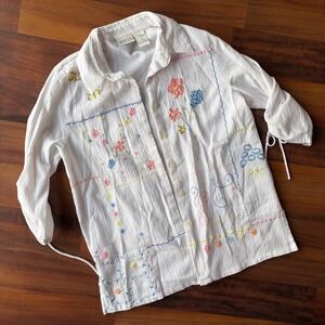 Koret Francisca White Crinkle Gauze Floral Embroidered Button Up Shirt Petite M